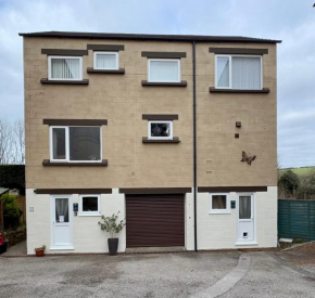 Detached Home Close to the Beach Newquay